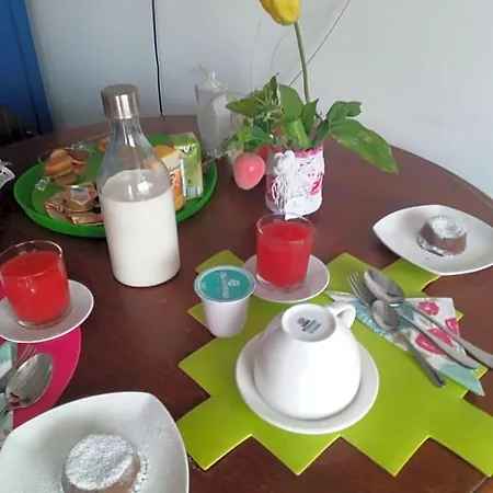 Alojamento de Acomodação e Pequeno-almoço Cicicoco Nápoles